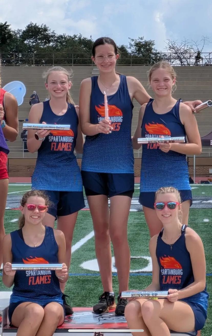 Girls Cross Country Season Opens at 15 Mile Relay